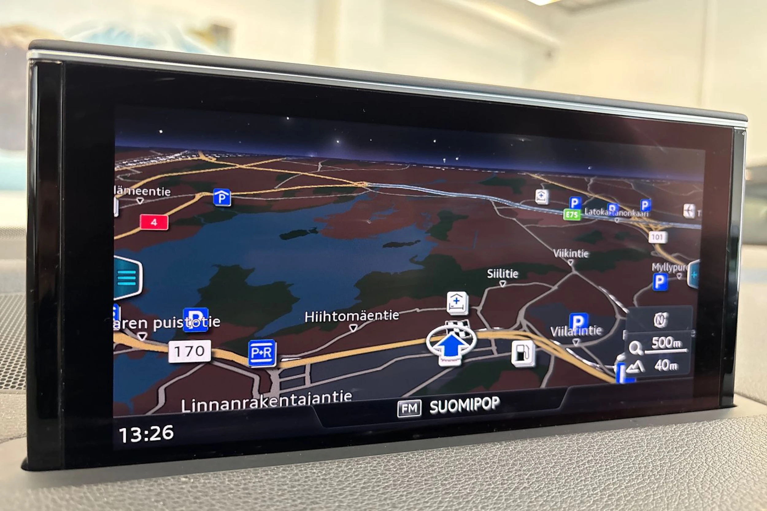 valkoinen Audi Q7 2017 kuva 26.