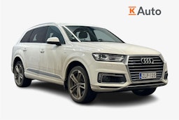 valkoinen Audi Q7 2017 kuva 1.