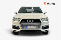 valkoinen Audi Q7 2017 kuva 4.
