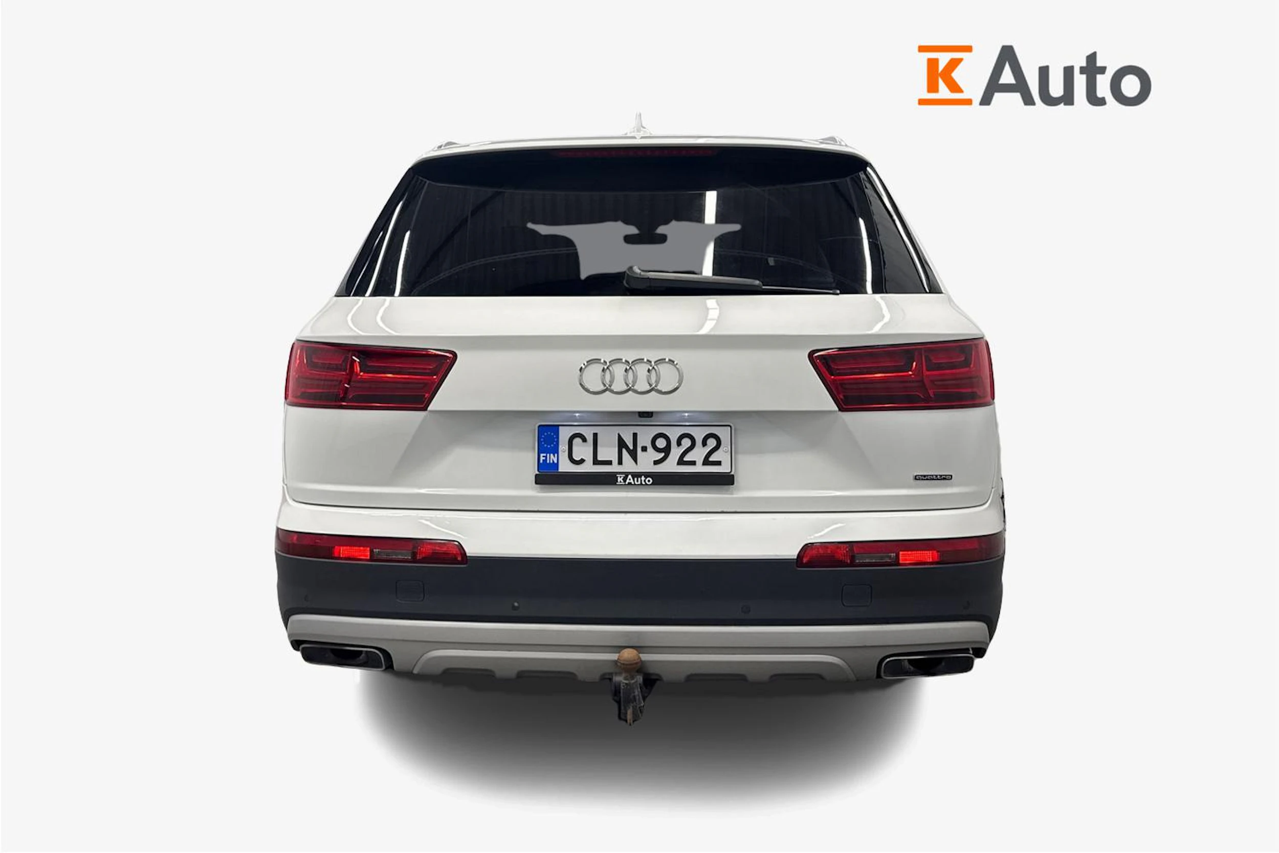 valkoinen Audi Q7 2018 kuva 3.