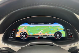 valkoinen Audi Q7 2018 kuva 18.