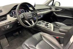 hopea Audi Q7 2018 kuva 6.
