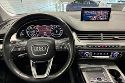 hopea Audi Q7 2018 kuva 12.
