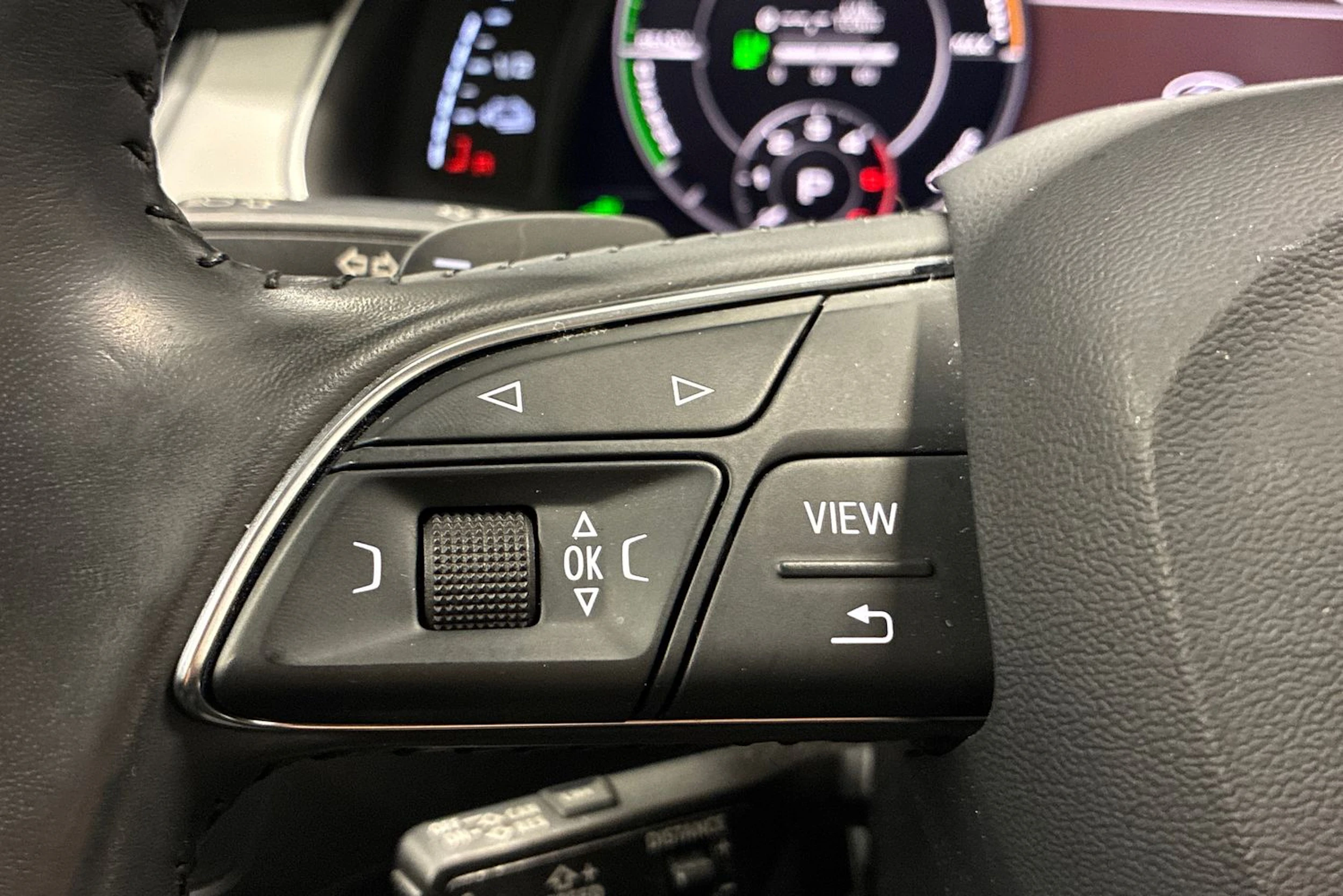 hopea Audi Q7 2018 kuva 14.
