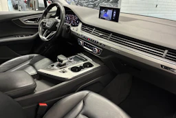 hopea Audi Q7 2018 kuva 31.