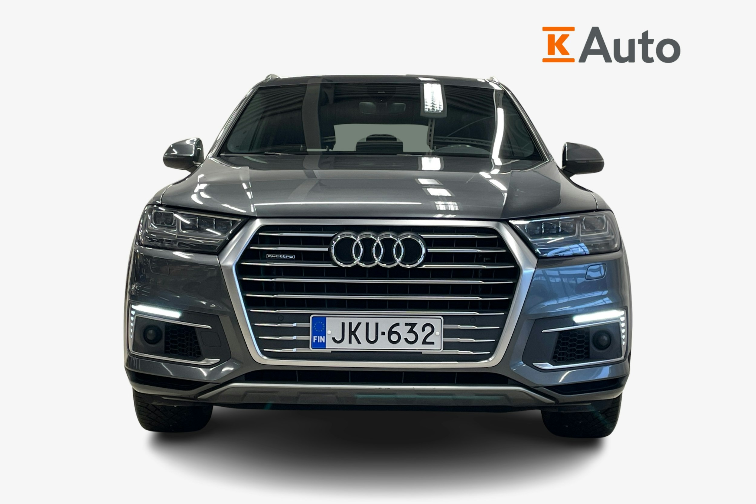 Harmaa Audi Q7 2018 kuva 4.