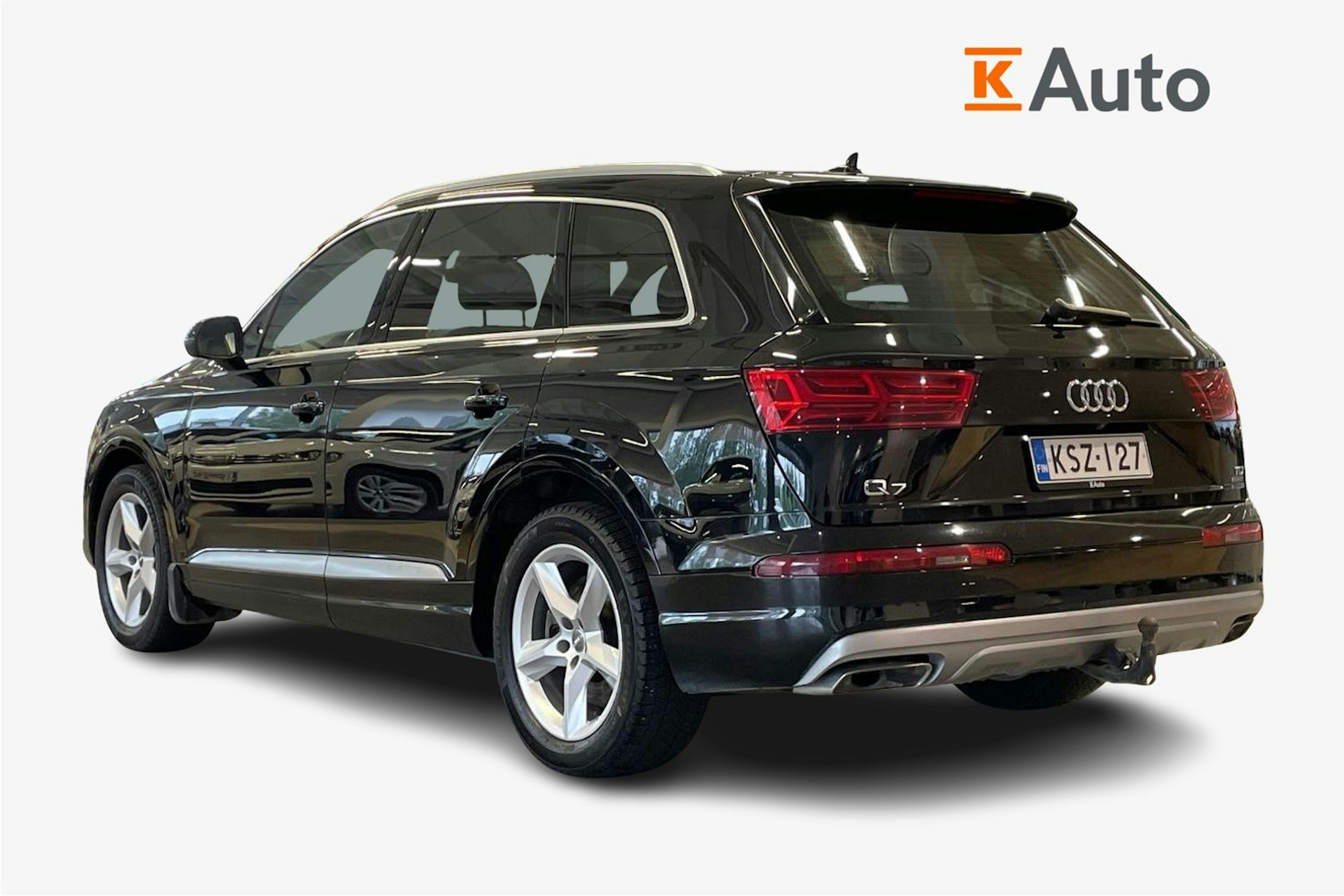 Musta Audi Q7 2018 kuva 2.