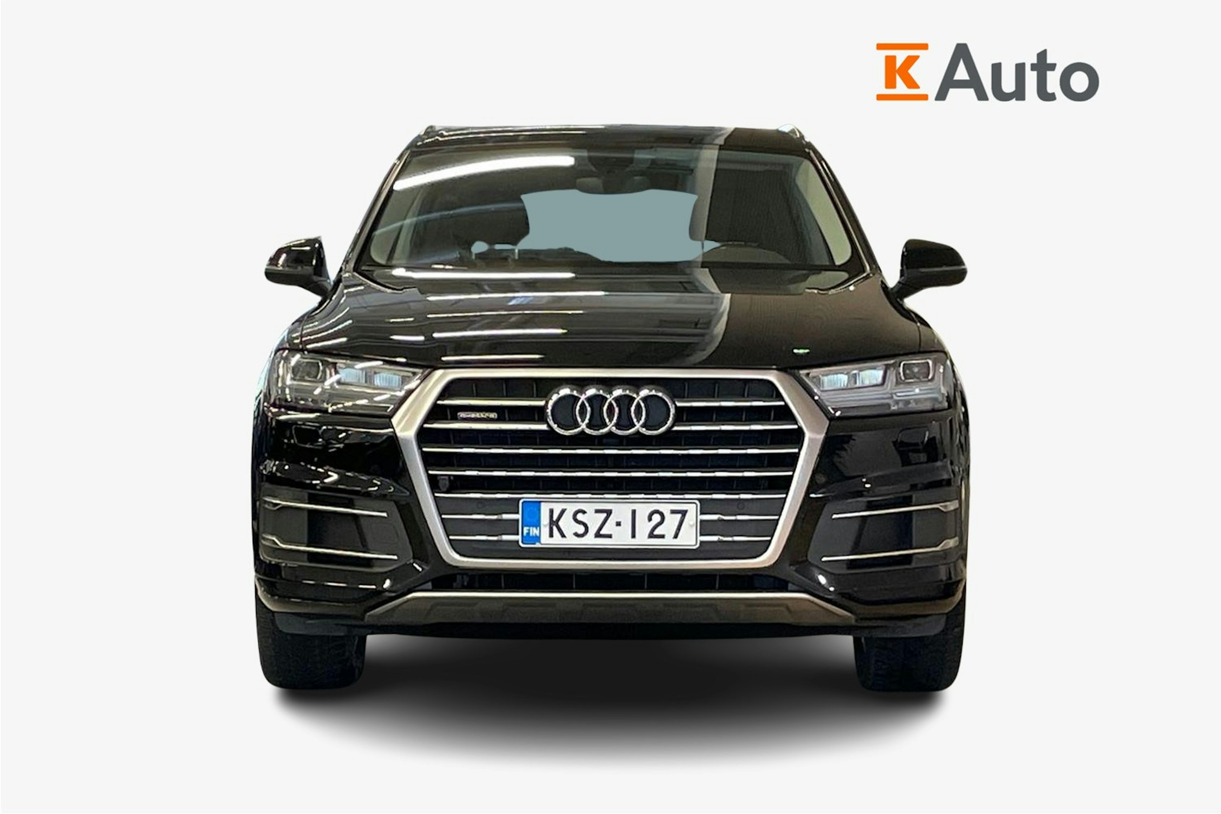 Musta Audi Q7 2018 kuva 5.