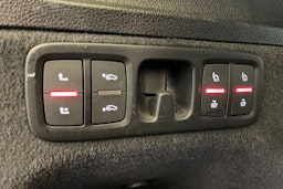 Musta Audi Q7 2018 kuva 22.