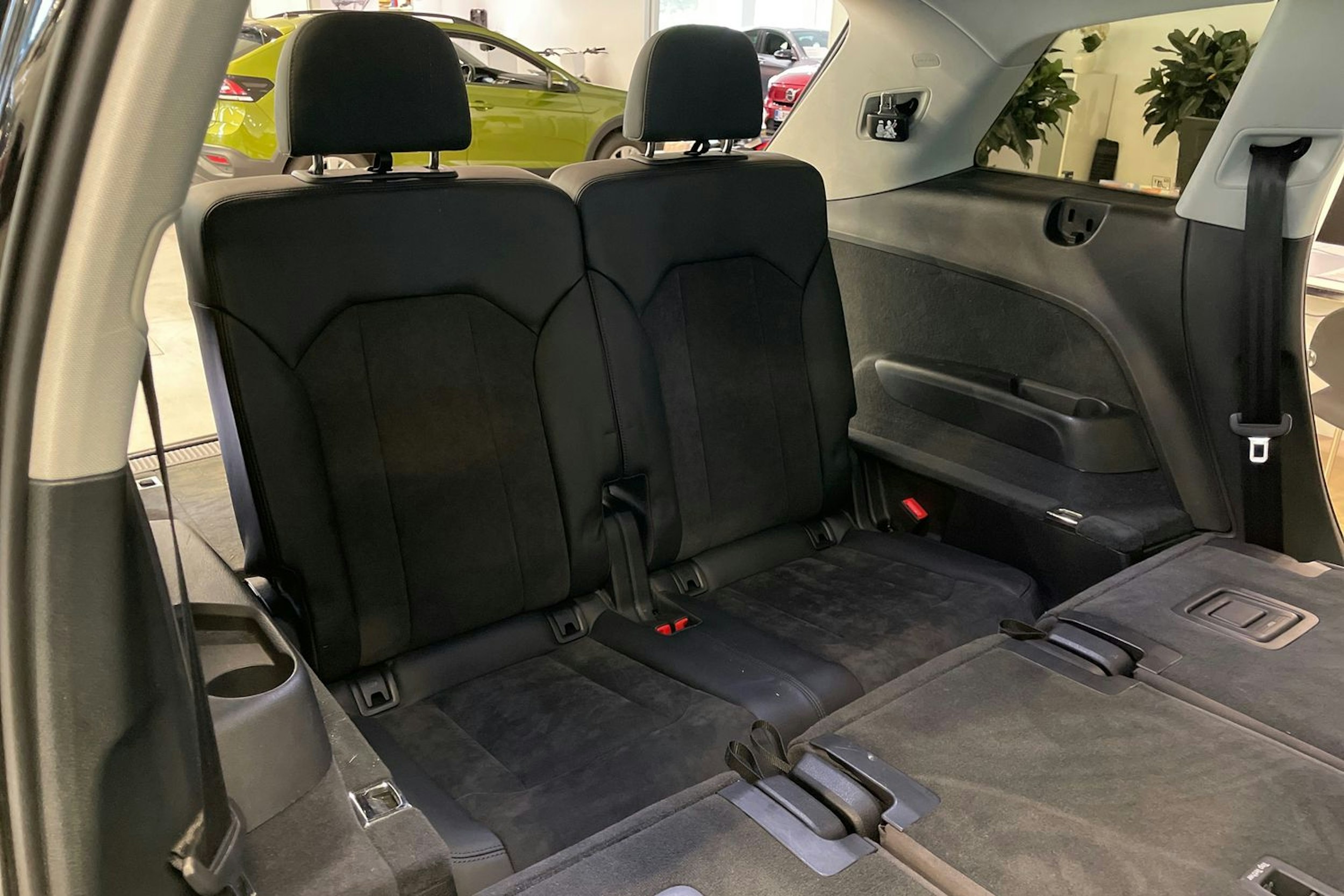 Musta Audi Q7 2018 kuva 26.