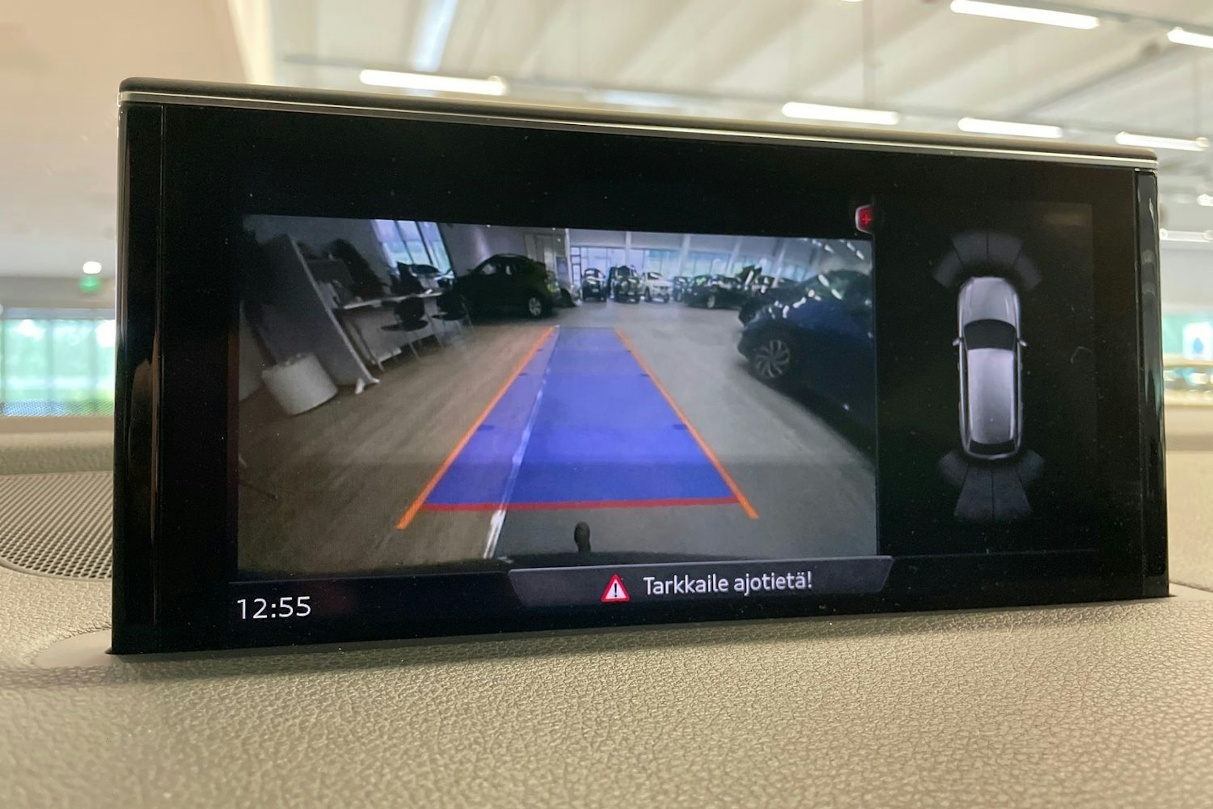 Musta Audi Q7 2018 kuva 30.