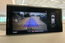 Musta Audi Q7 2018 kuva 30.
