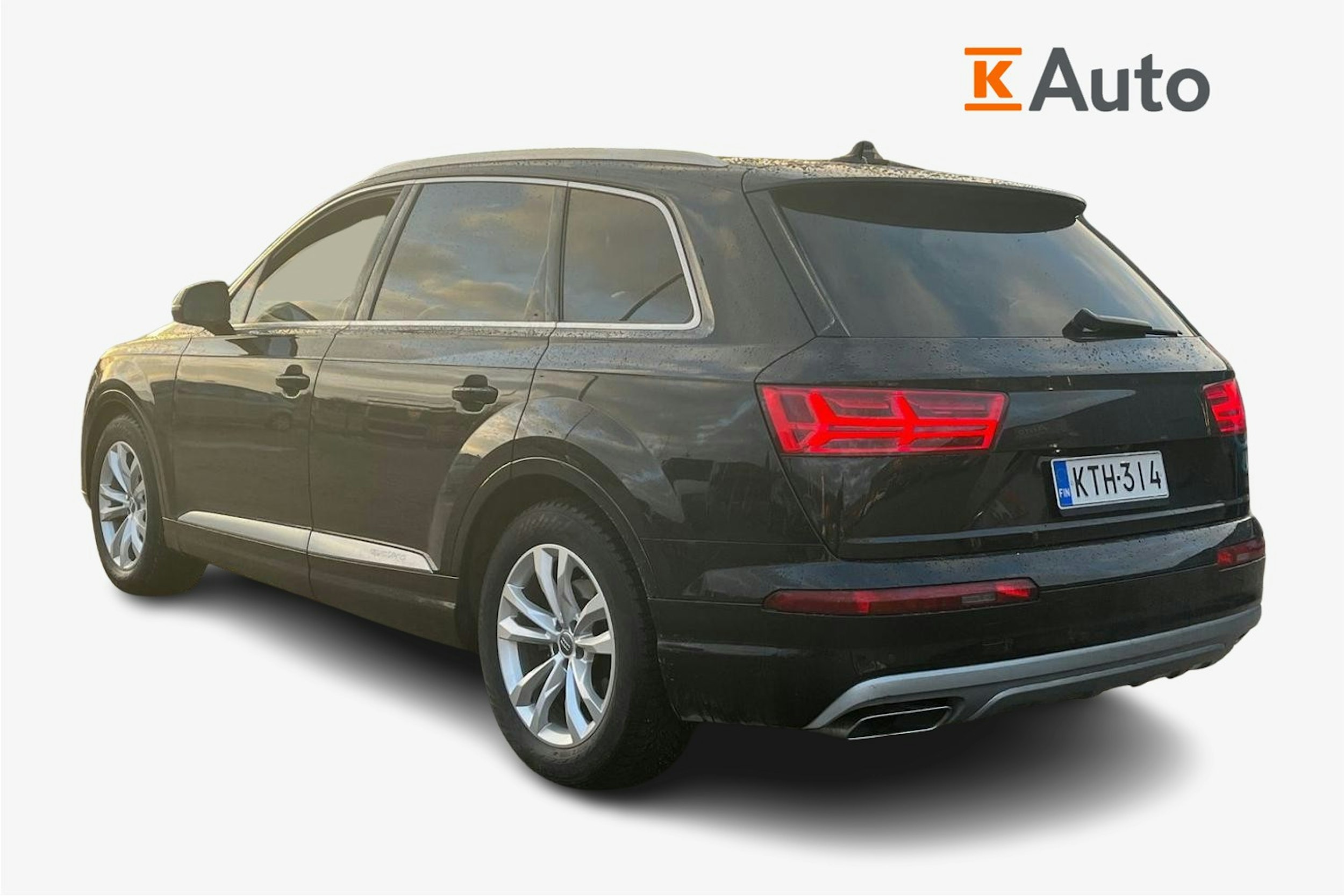 musta Audi Q7 2018 kuva 2.