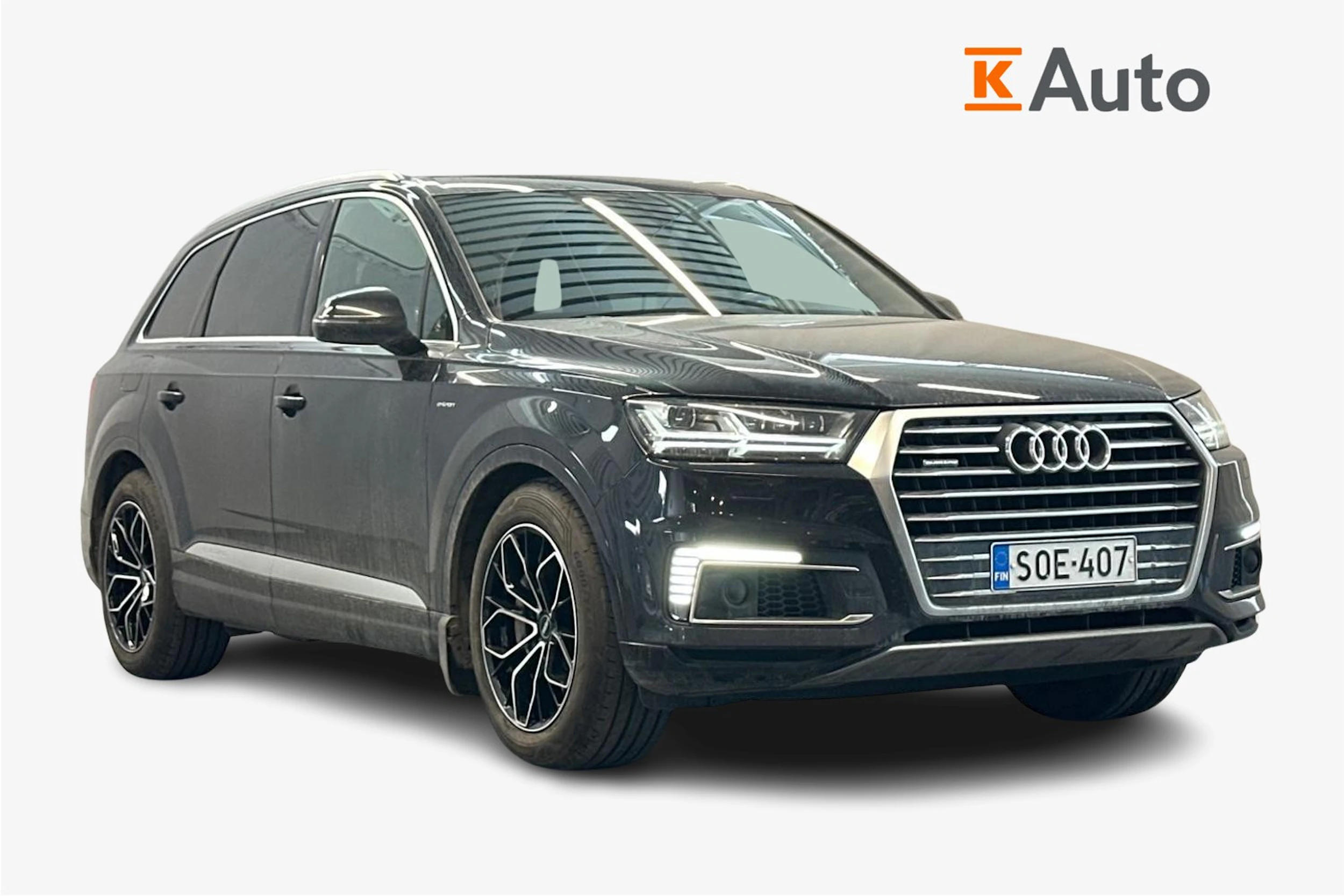 Musta Audi Q7 2018 kuva 1.