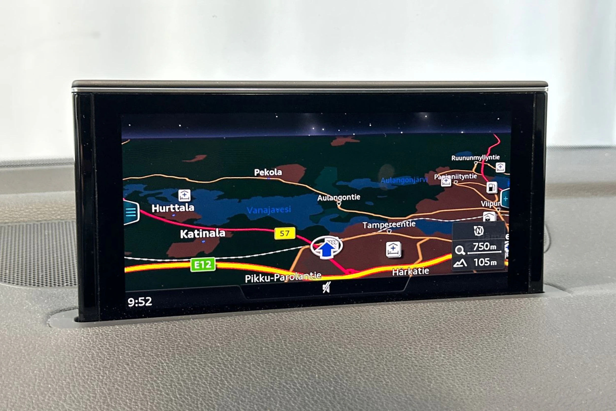 Musta Audi Q7 2018 kuva 28.