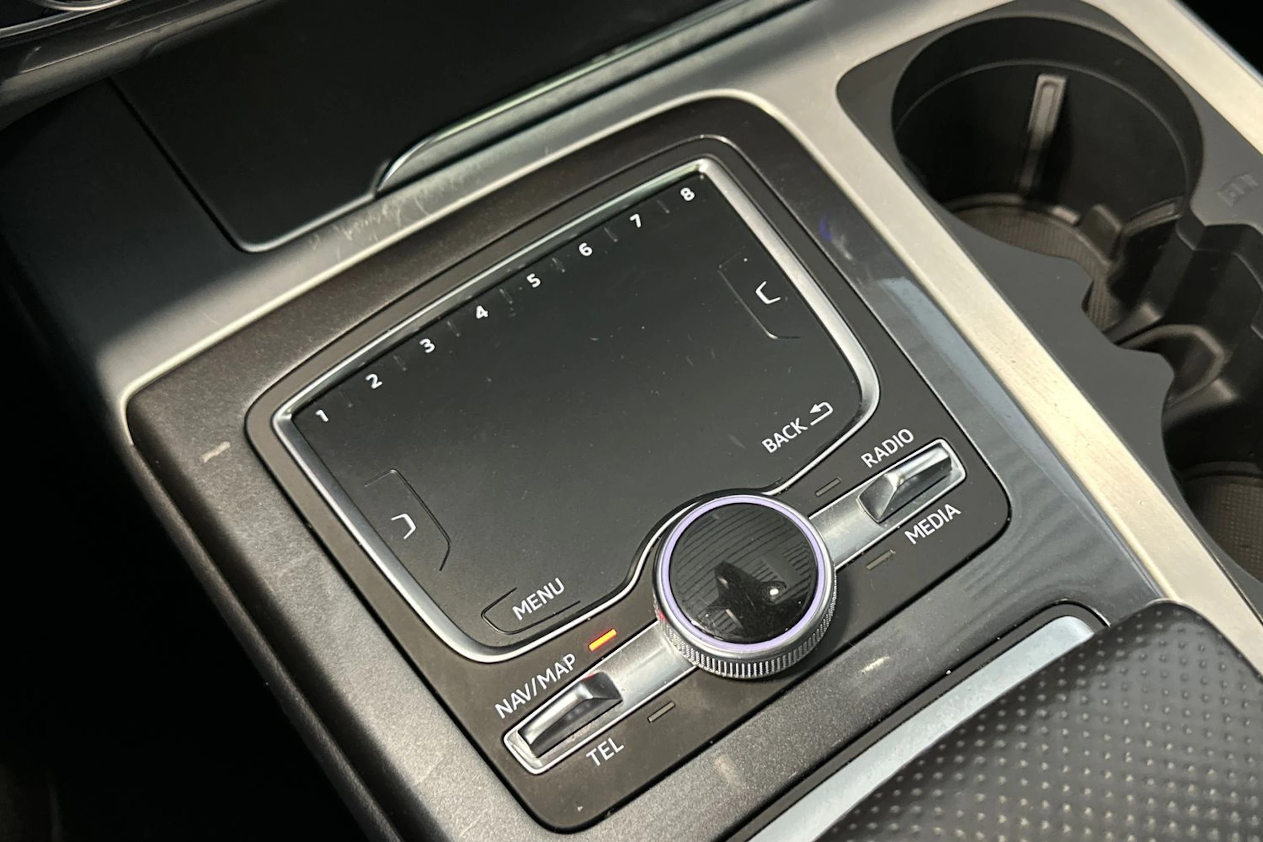 Musta Audi Q7 2018 kuva 31.