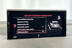 Musta Audi Q7 2018 kuva 35.