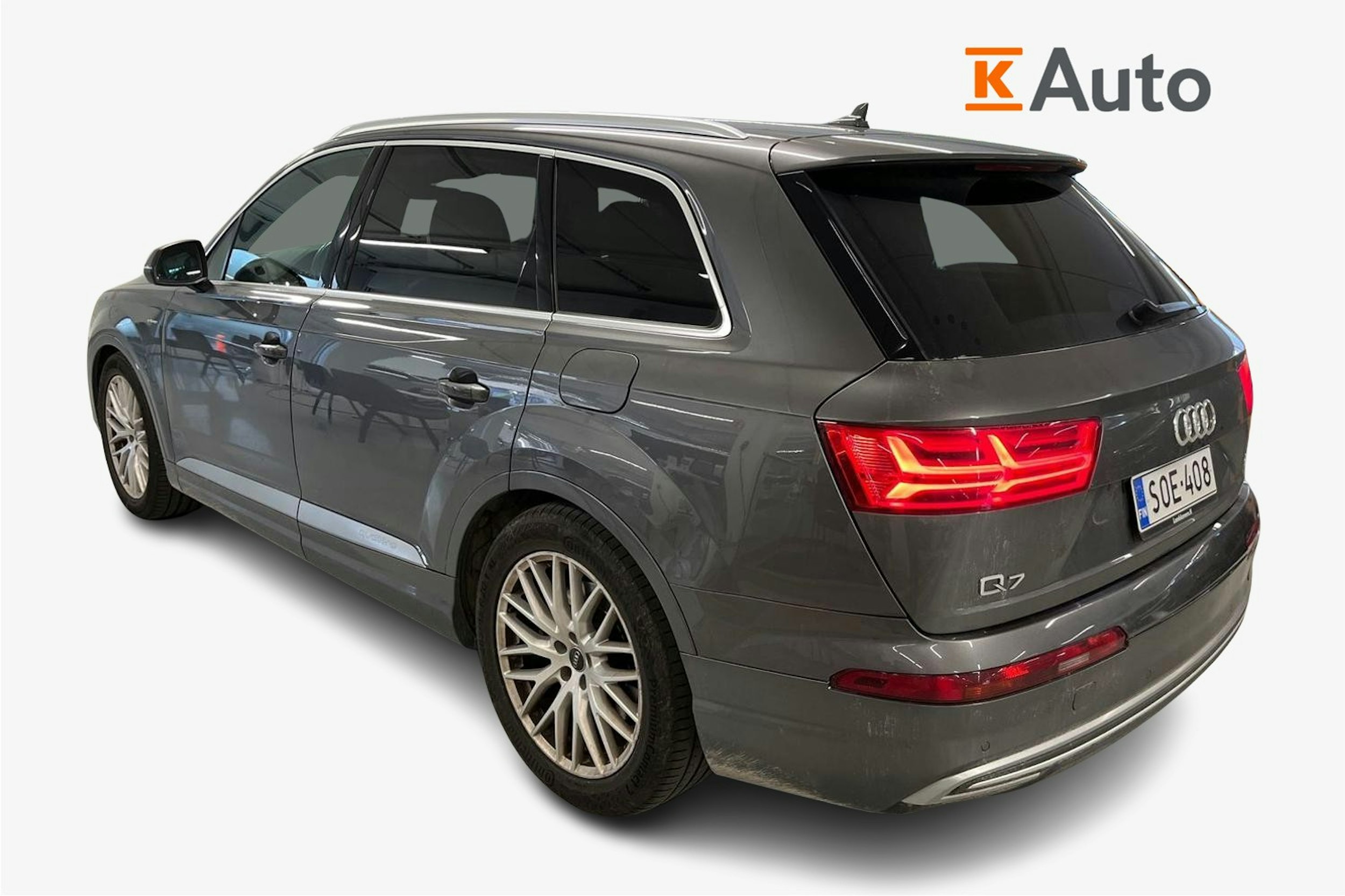 harmaa Audi Q7 2018 kuva 2.