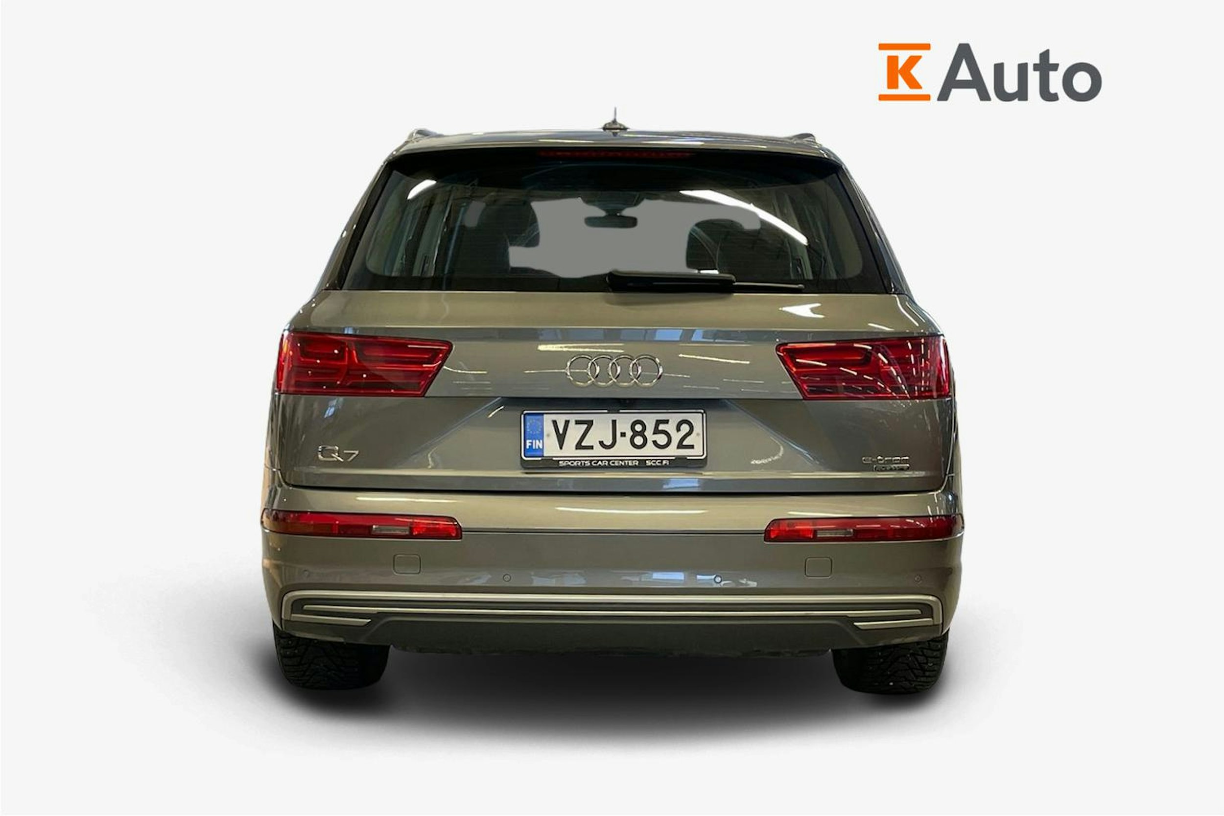 met. harmaa Audi Q7 2018 kuva 3.