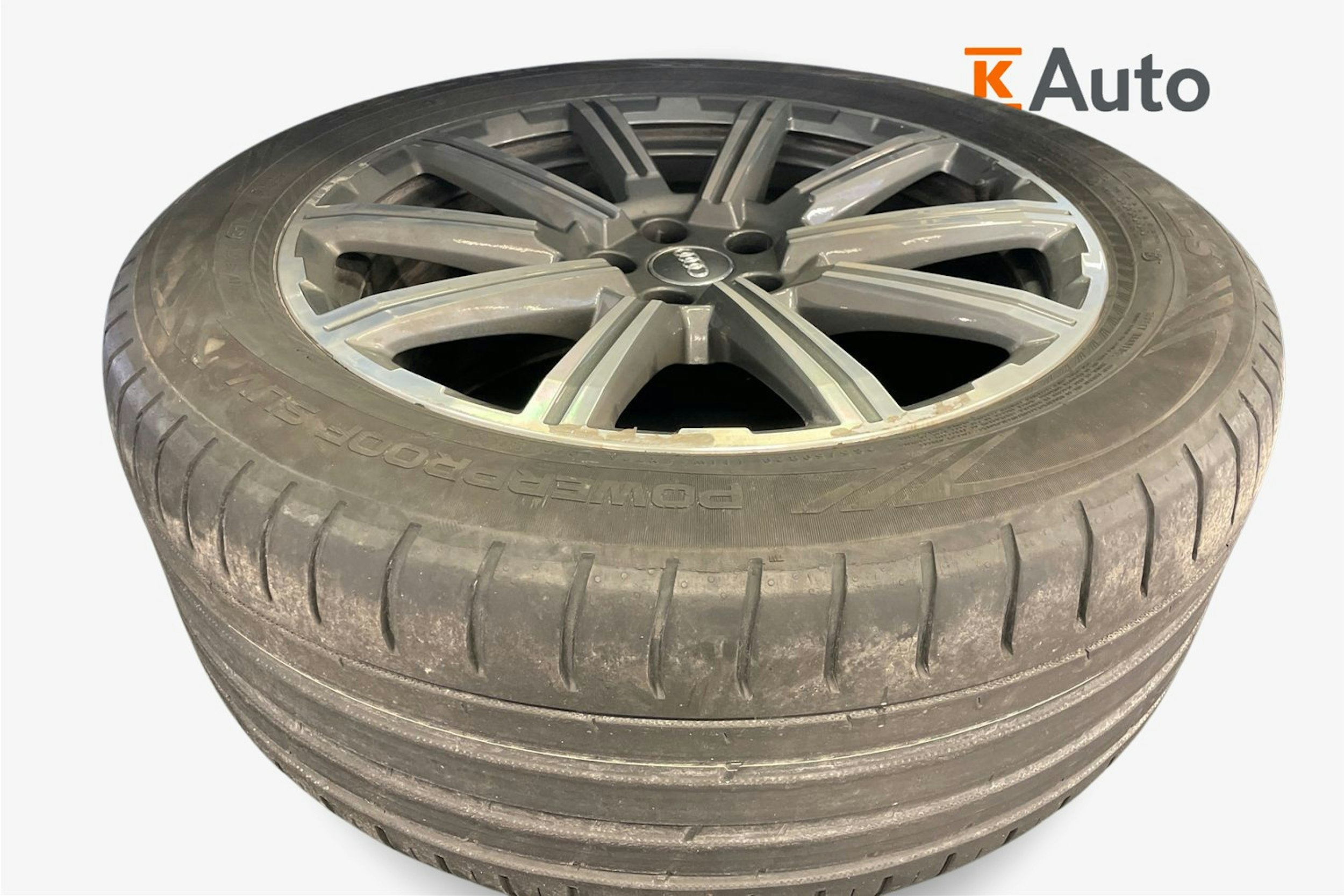 met. harmaa Audi Q7 2018 kuva 11.