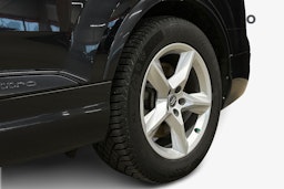 musta Audi Q7 2018 kuva 11.