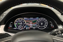 musta Audi Q7 2018 kuva 30.