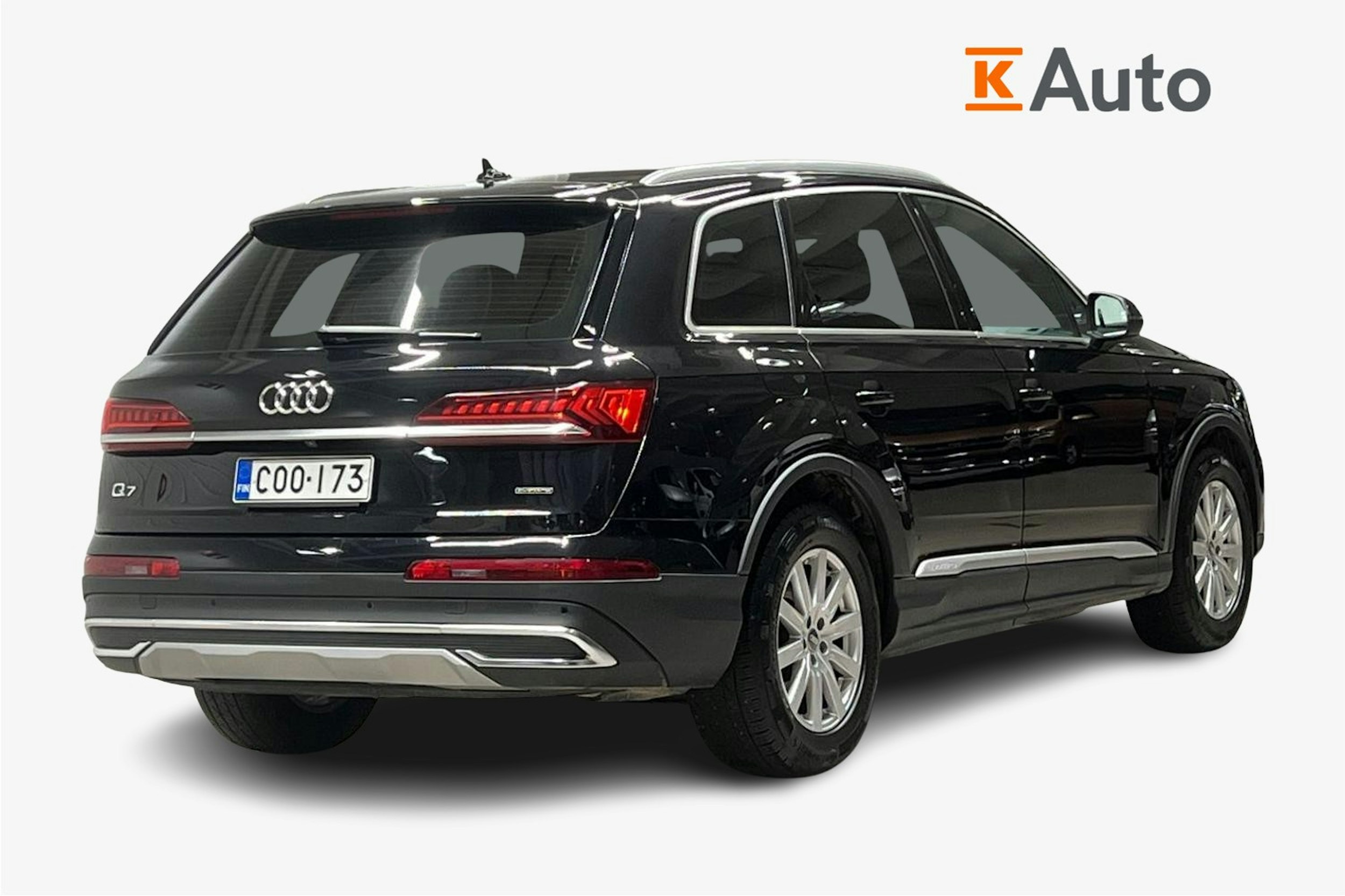 musta Audi Q7 2020 kuva 2.