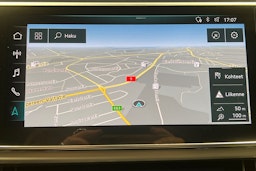 musta Audi Q7 2020 kuva 19.