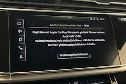 harmaa Audi Q7 2020 kuva 26.
