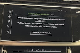 valkoinen Audi Q7 2020 kuva 25.