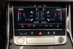 valkoinen Audi Q7 2020 kuva 28.