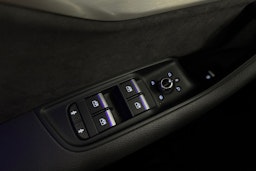 Valkoinen Audi Q7 2020 kuva 28.