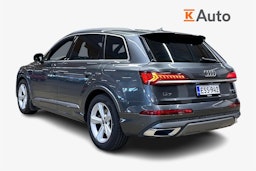 harmaa Audi Q7 2021 kuva 2.