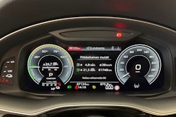 harmaa Audi Q7 2021 kuva 14.