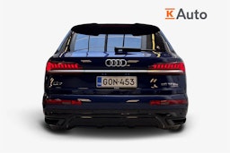 sininen Audi Q7 2021 kuva 3.