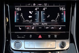 sininen Audi Q7 2021 kuva 33.
