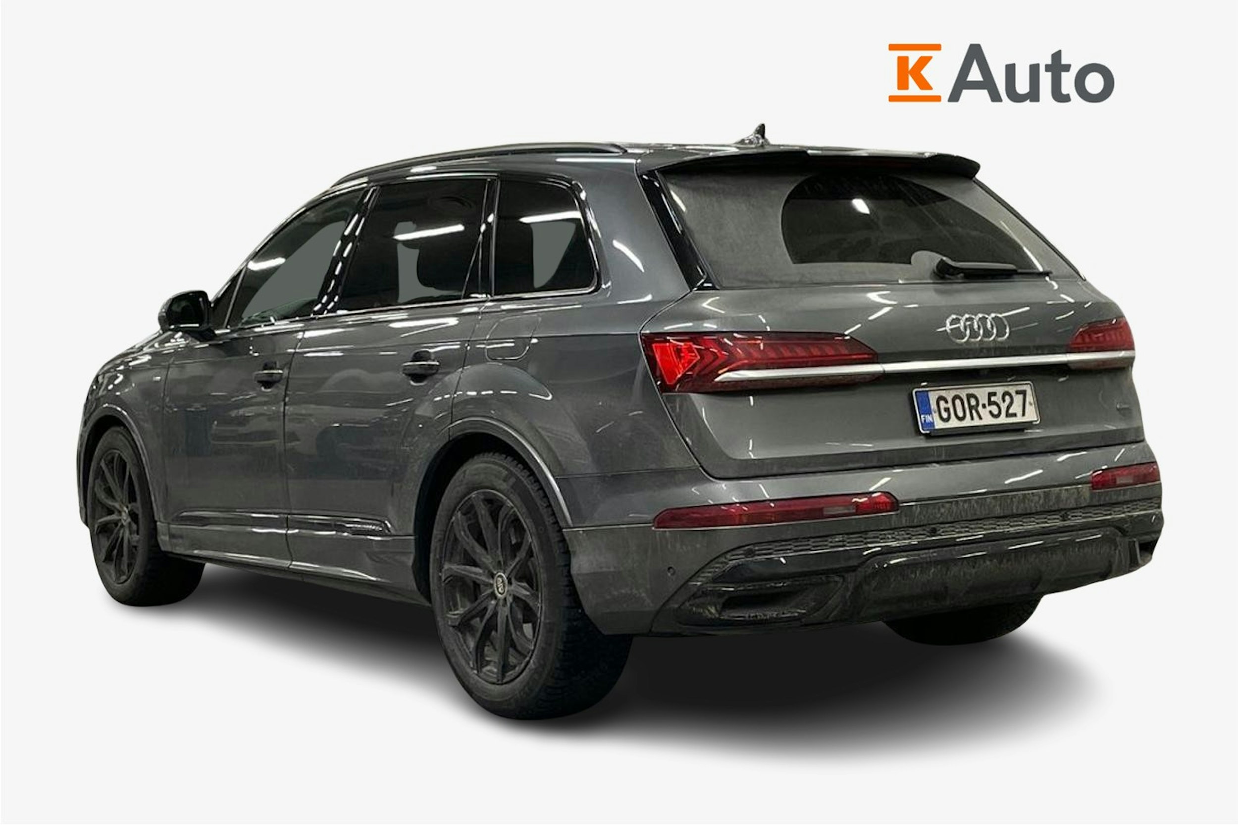 harmaa Audi Q7 2021 kuva 2.