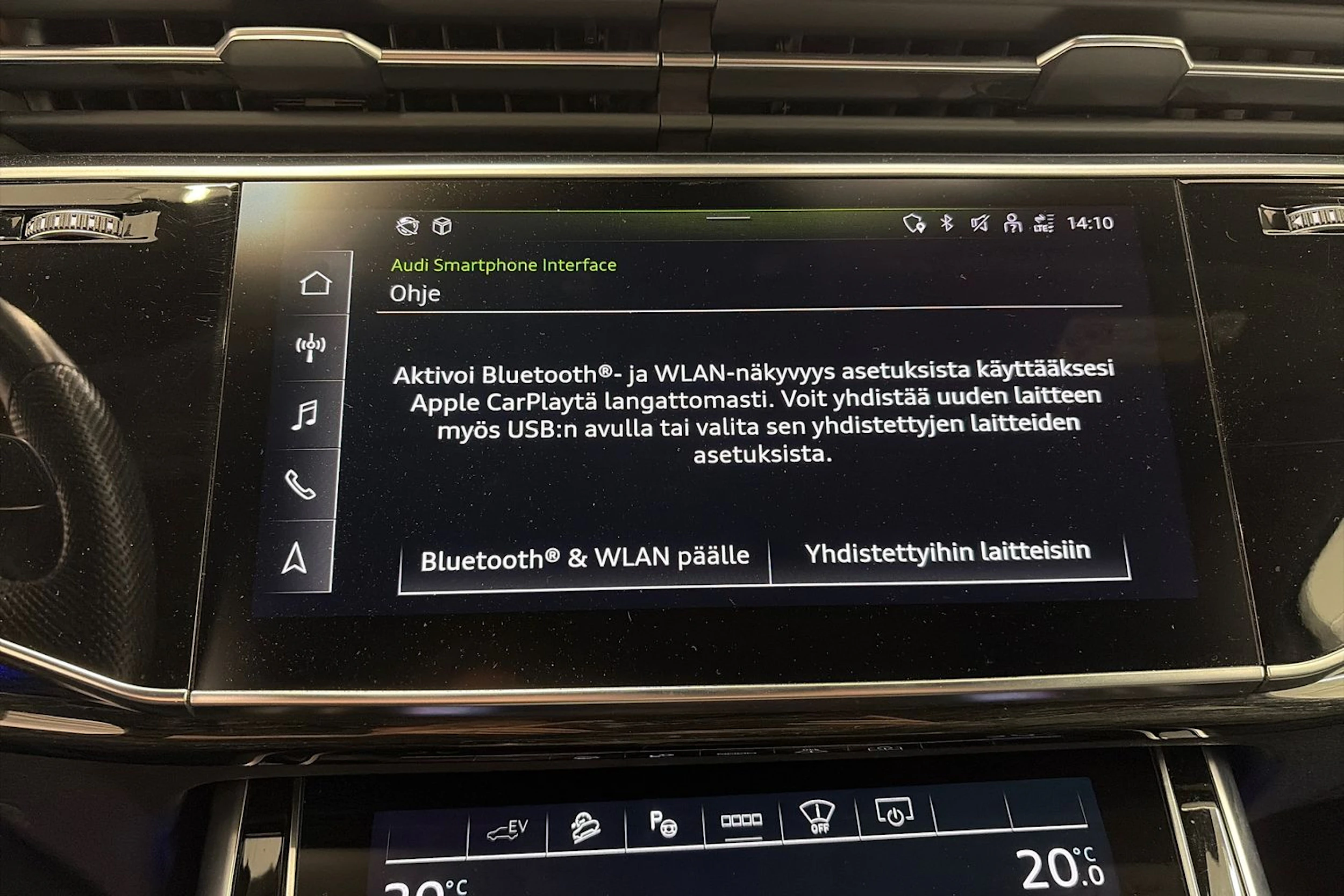 met. musta Audi Q7 2021 kuva 30.