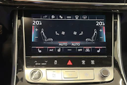 met. musta Audi Q7 2021 kuva 33.
