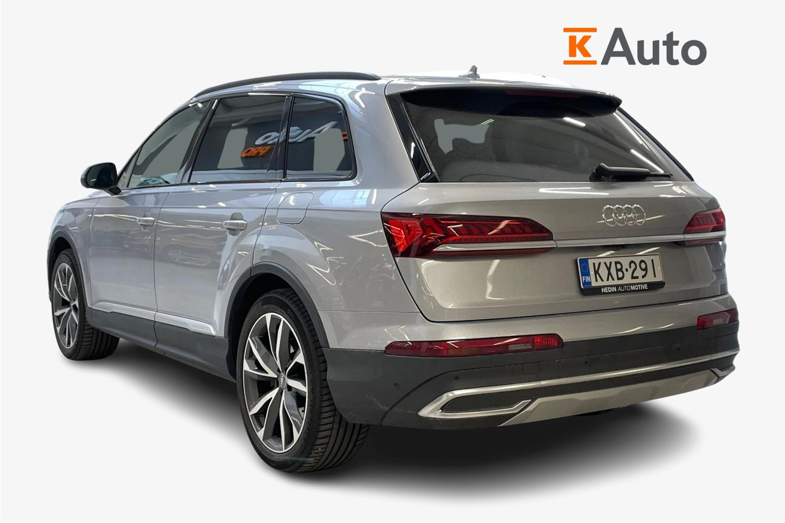harmaa Audi Q7 2021 kuva 2.