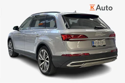 harmaa Audi Q7 2021 kuva 2.