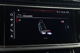 met. Harmaa Audi Q7 2021 kuva 32.