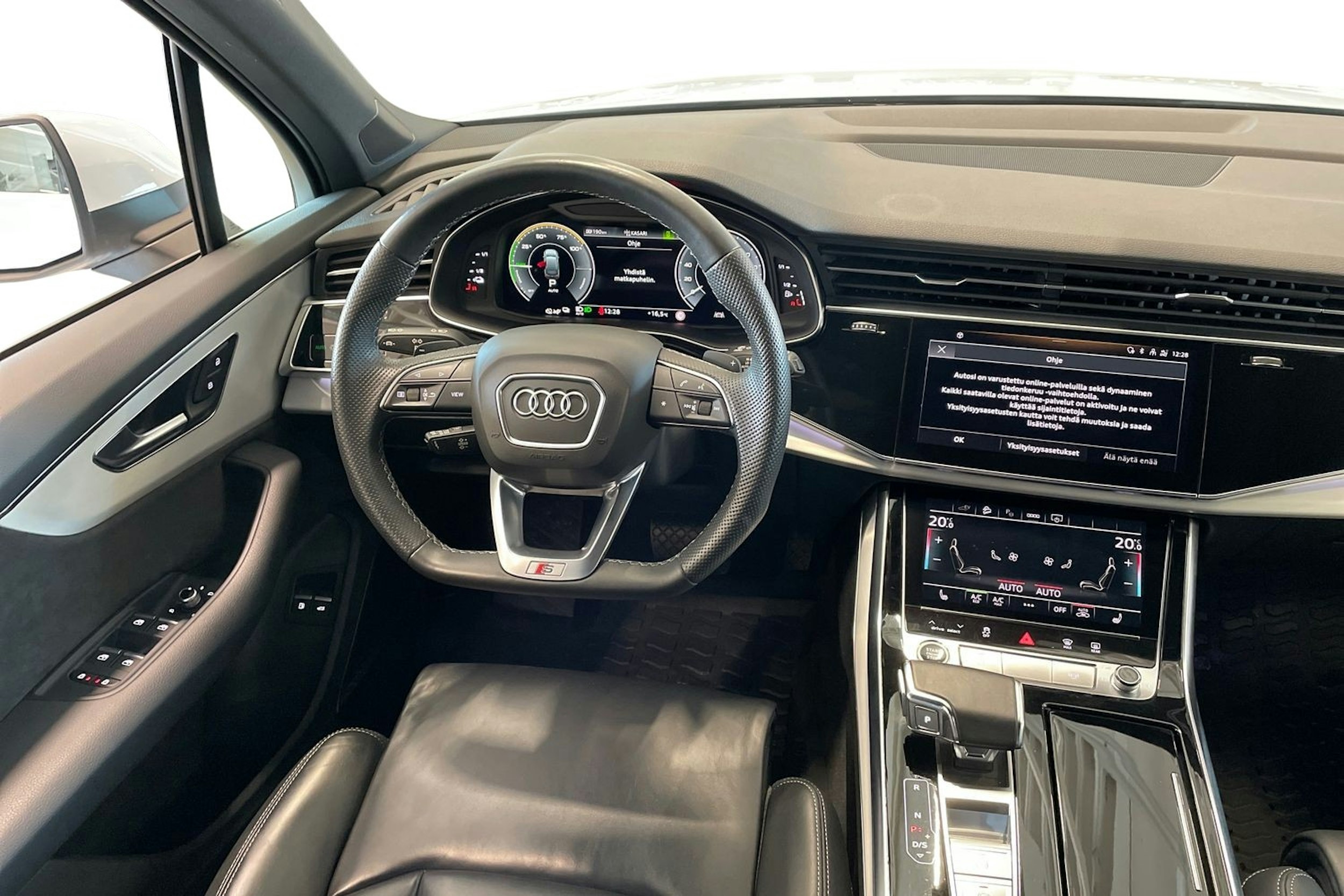 met. valkoinen Audi Q7 2021 kuva 7.