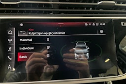 met. valkoinen Audi Q7 2021 kuva 25.