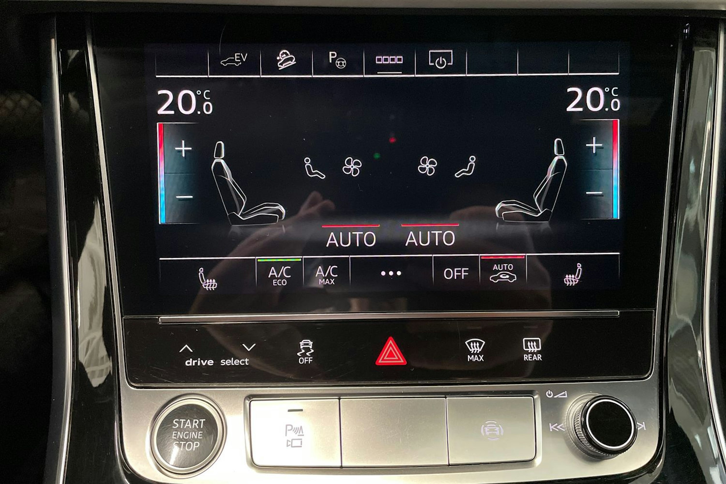 met. valkoinen Audi Q7 2021 kuva 30.