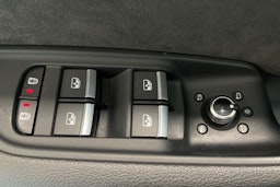 met. valkoinen Audi Q7 2021 kuva 33.