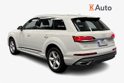 valkoinen Audi Q7 2021 kuva 2.