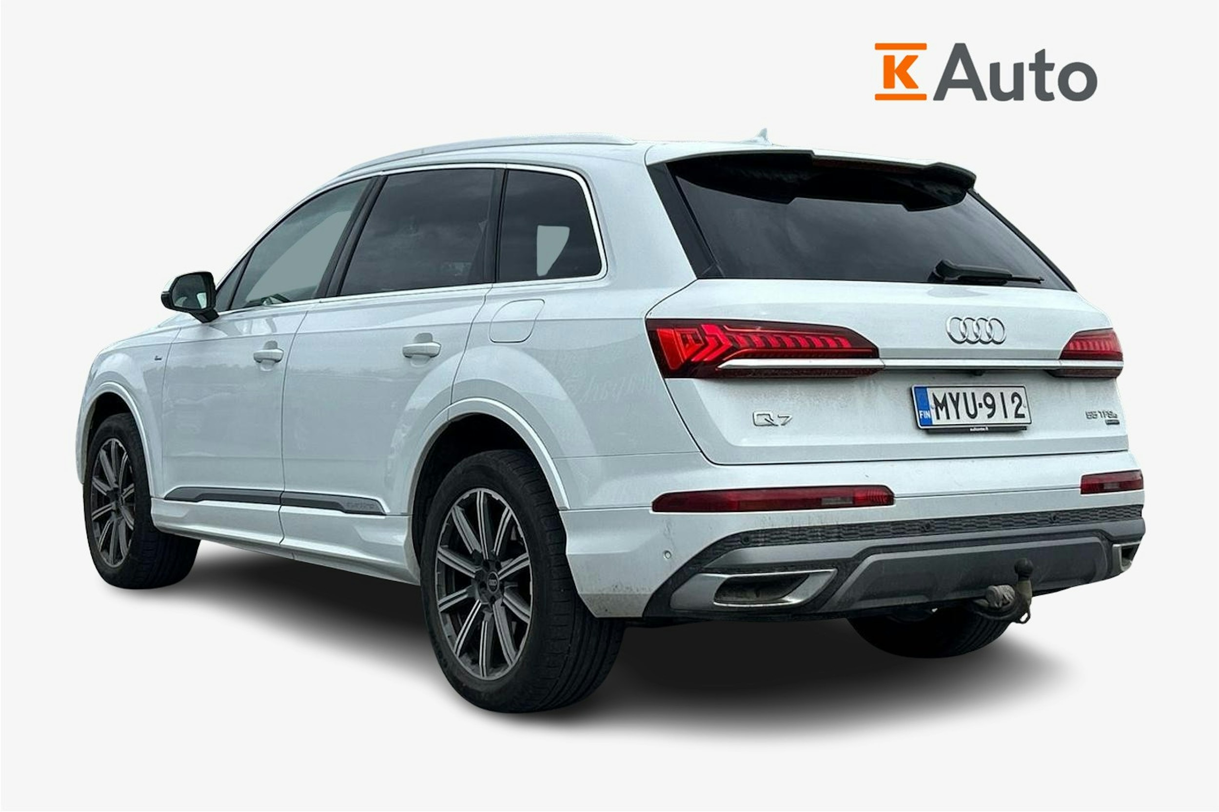 valkoinen Audi Q7 2021 kuva 2.