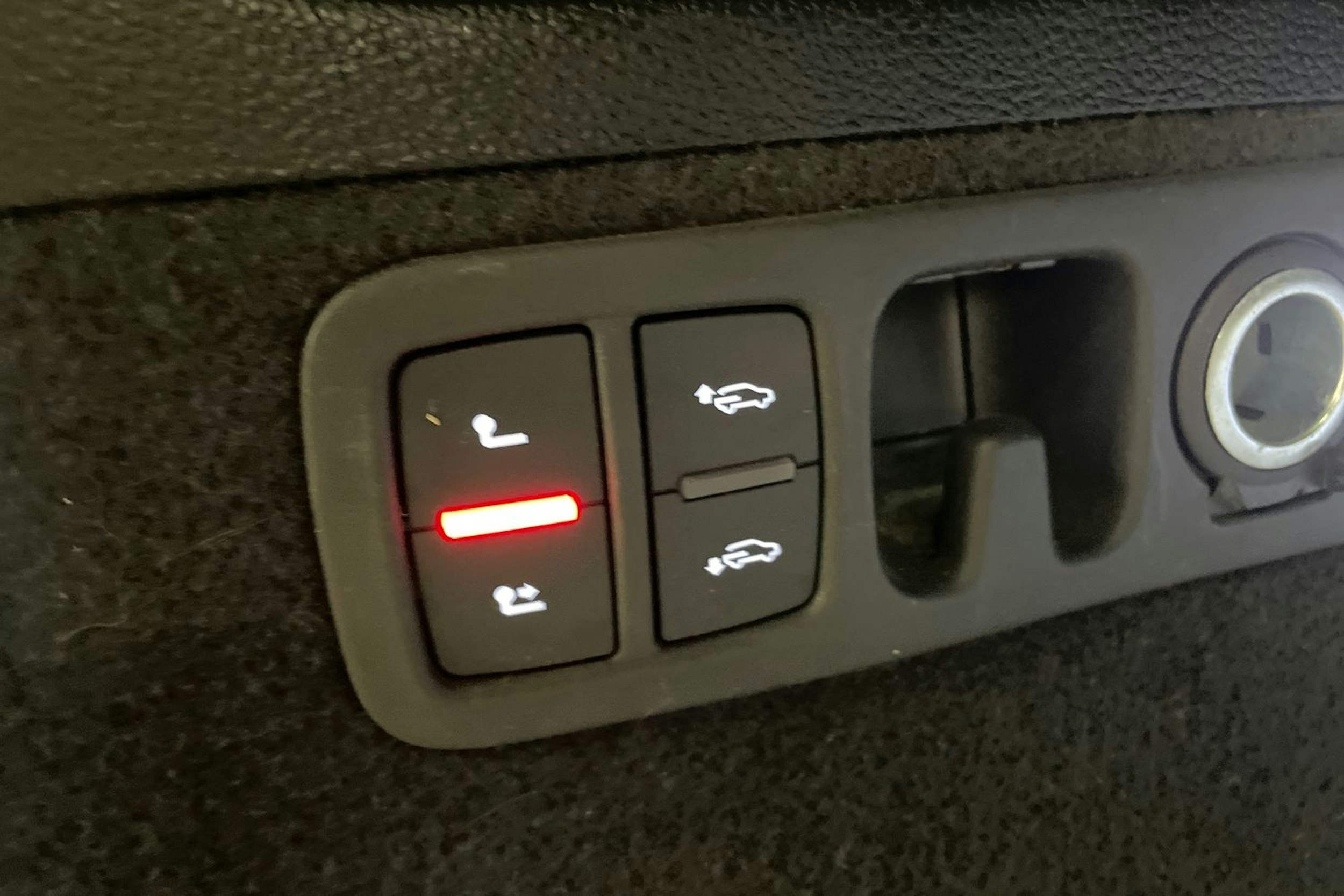 met. sininen Audi Q7 2021 kuva 45.