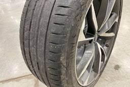 met. sininen Audi Q7 2021 kuva 47.